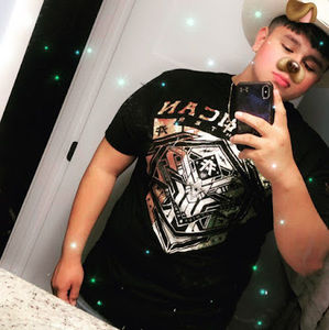 Meet your Posher, Christian